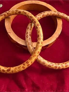 Three Leopard Print Wooden Bangle Bracelet - Tan